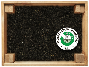 Blick in eine offene Kiste mit Loisachtaler Qualitäts-Kompost